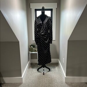 Chic Black Polka Dot Faux Wrap Dress